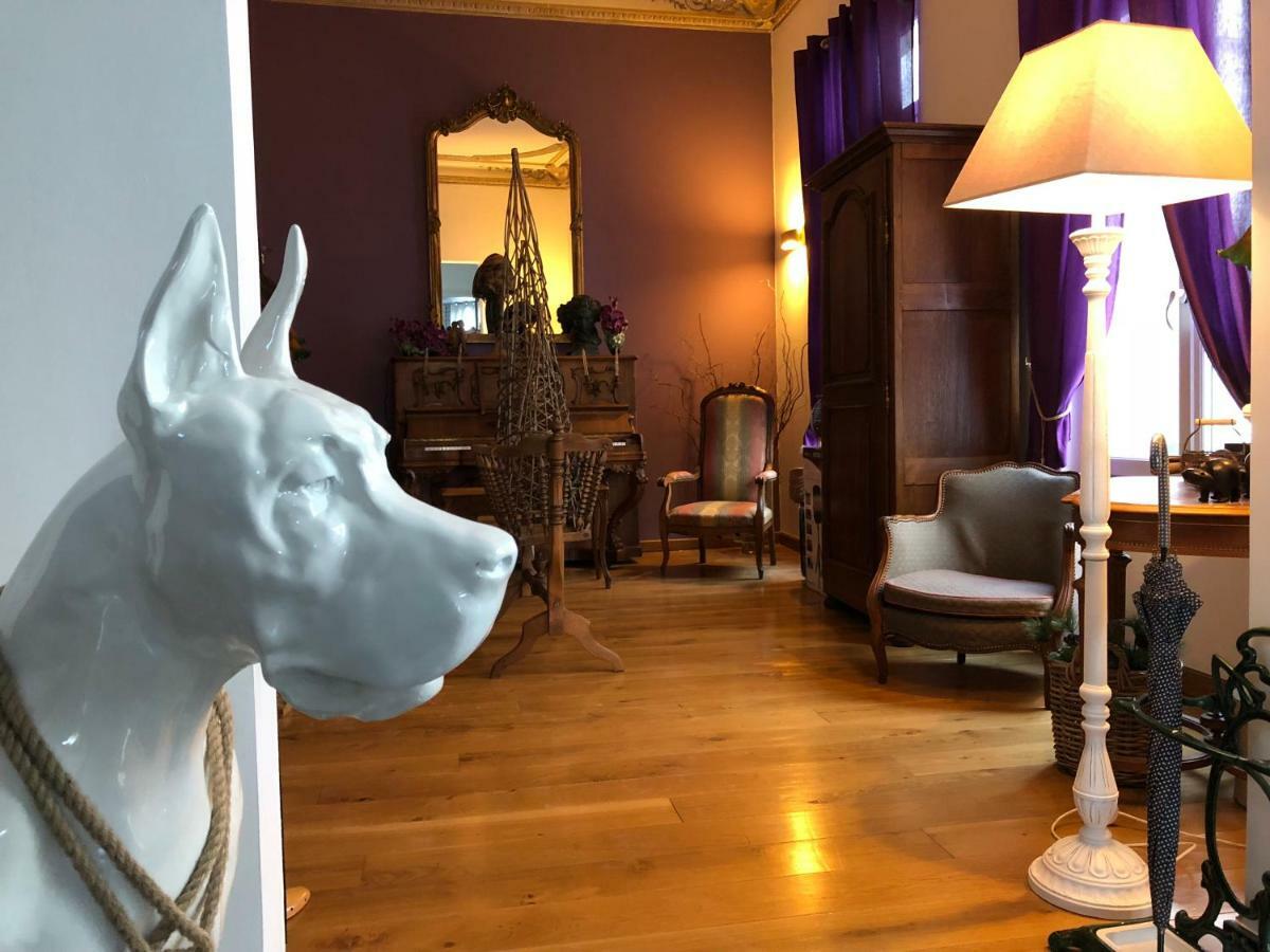 Le Carre Des Arts Hotel Le Cateau-Cambresis Kültér fotó